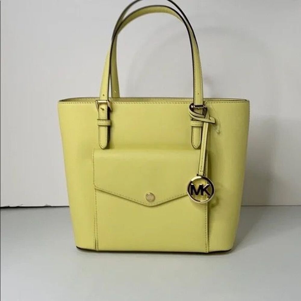 Michael Kors Jet Set Pocket Multi-function tote